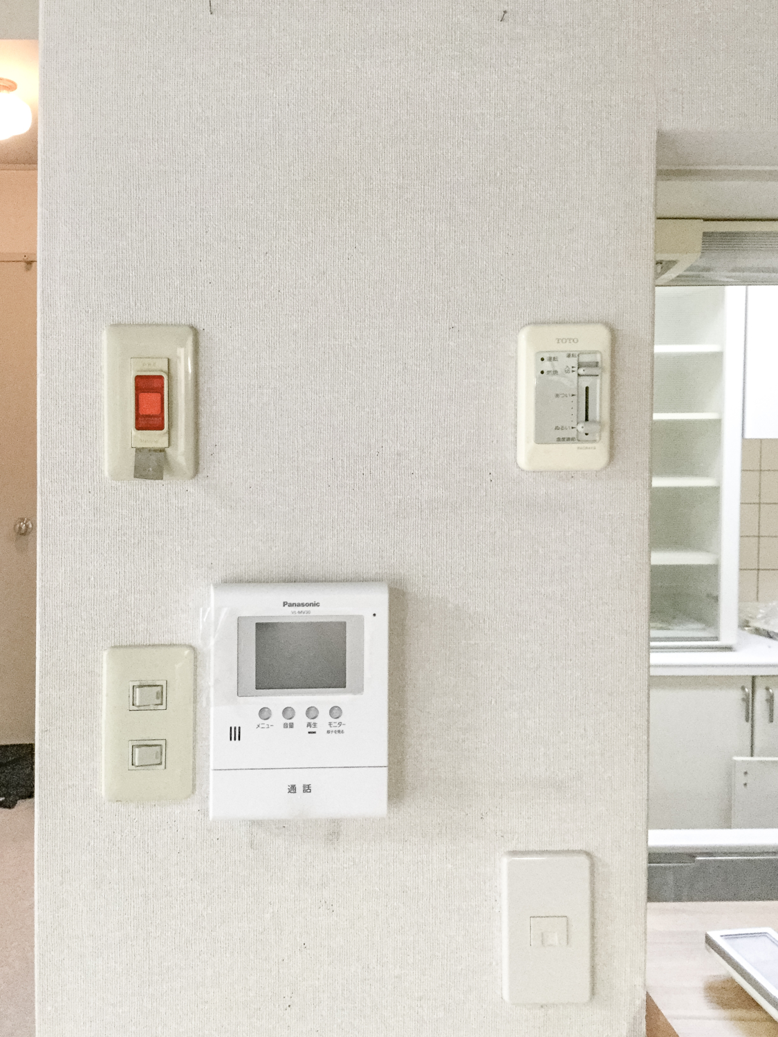 壁スイッチ類をスッキリデザインリフォーム　神戸大阪
