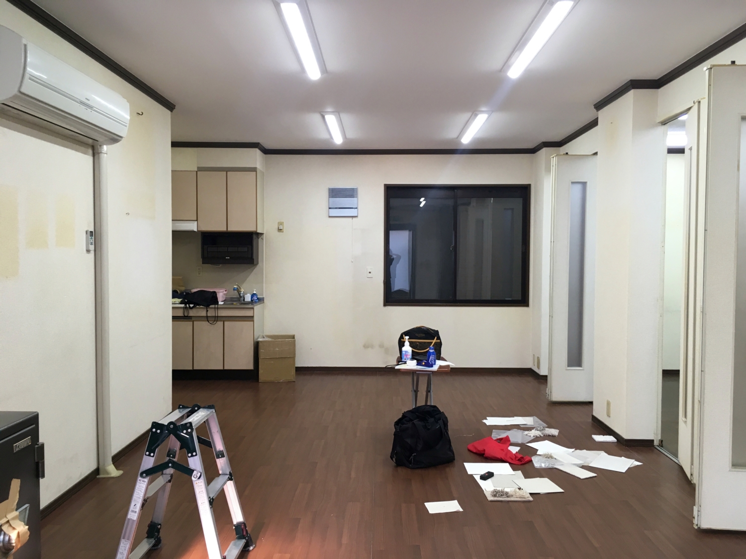 自宅の元事務所＆倉庫スペースをホテルライクにシンプルモダンリフォーム　大阪