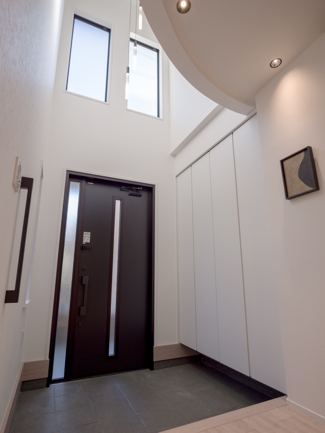 #戸建てリフォーム
#玄関リフォーム
#デザインリフォーム
#シンプルモダンリフォーム