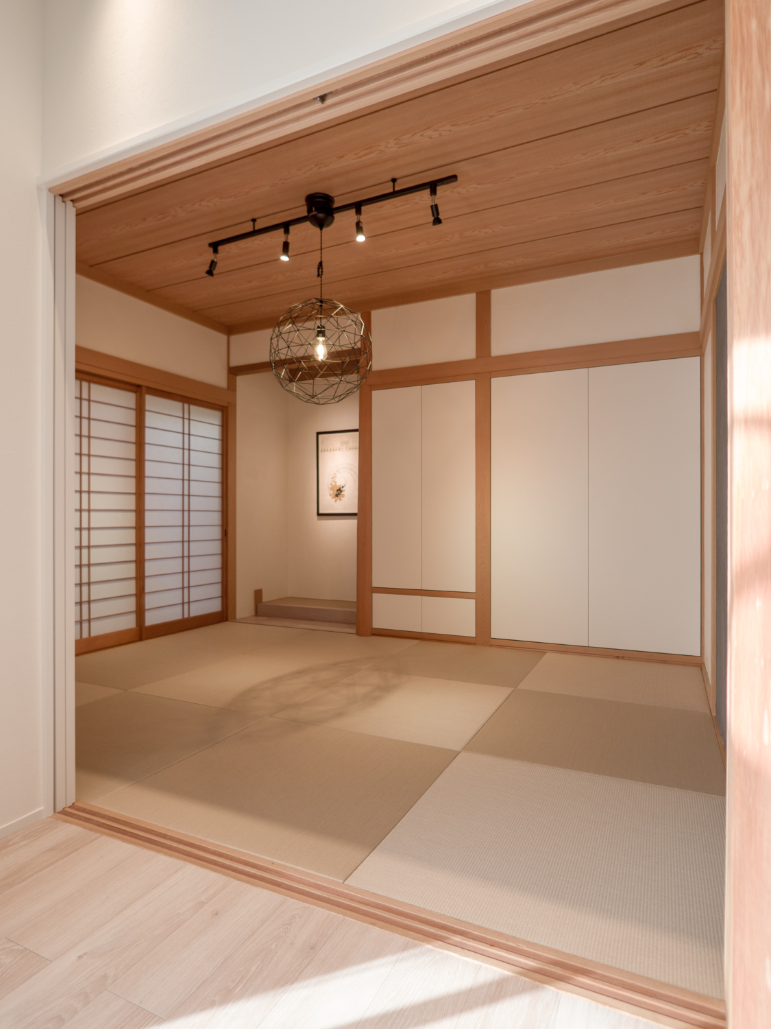 シンプルモダンに和室をリフォーム